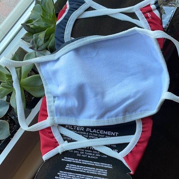 Nfl Licensed Houston Texans Set of 3 Face Masks - Picture 2 of 4